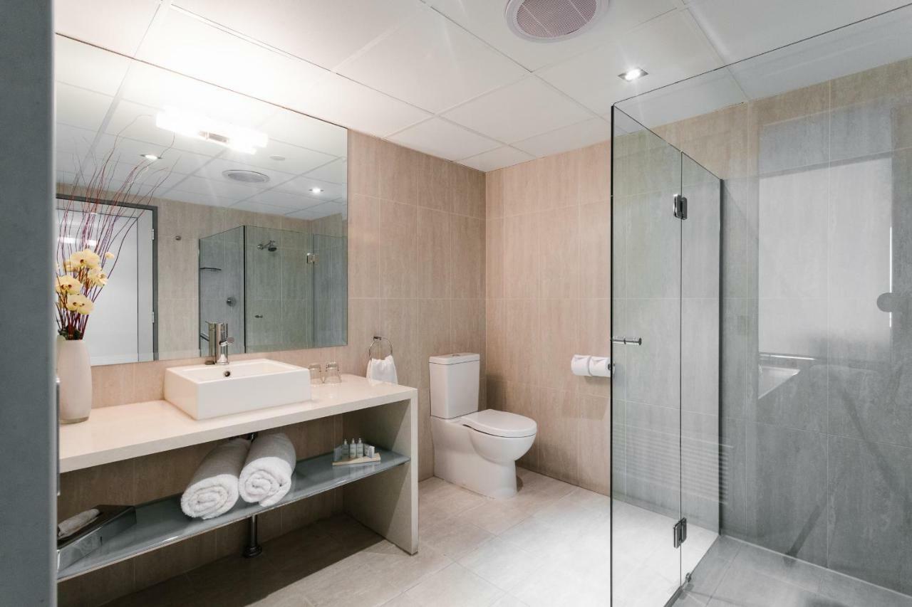 Lakes Hotel 4*