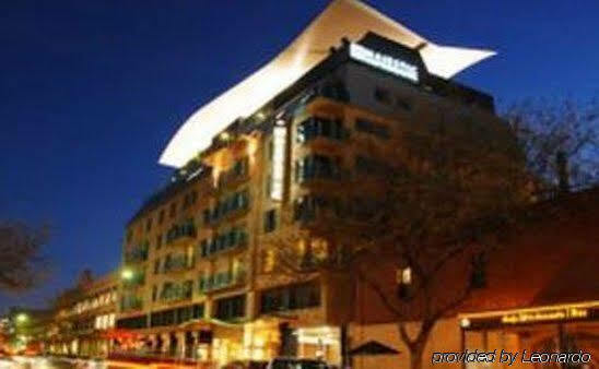 Majestic Roof Garden Hotel