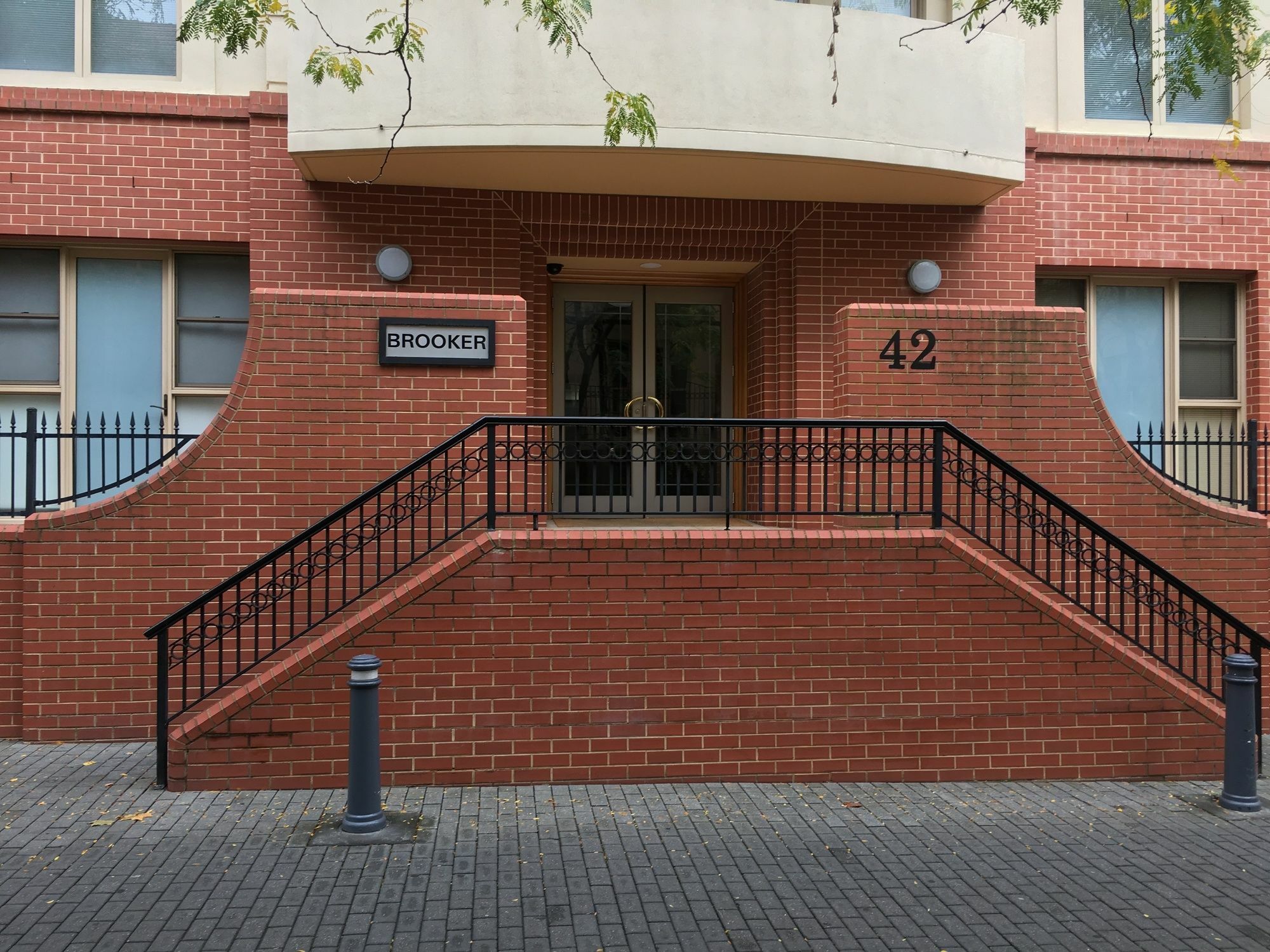 Escape 3bd In Adelaides East End 5