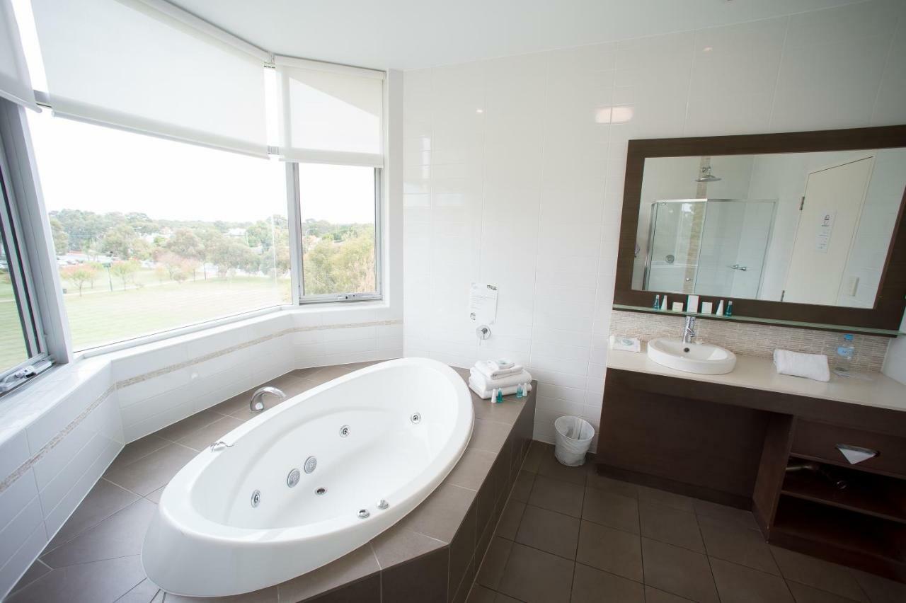 Sfera's Park & Convention Centre 4* Adelaide