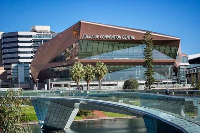 Style Luxury City + Free Car Parking * Adelaide