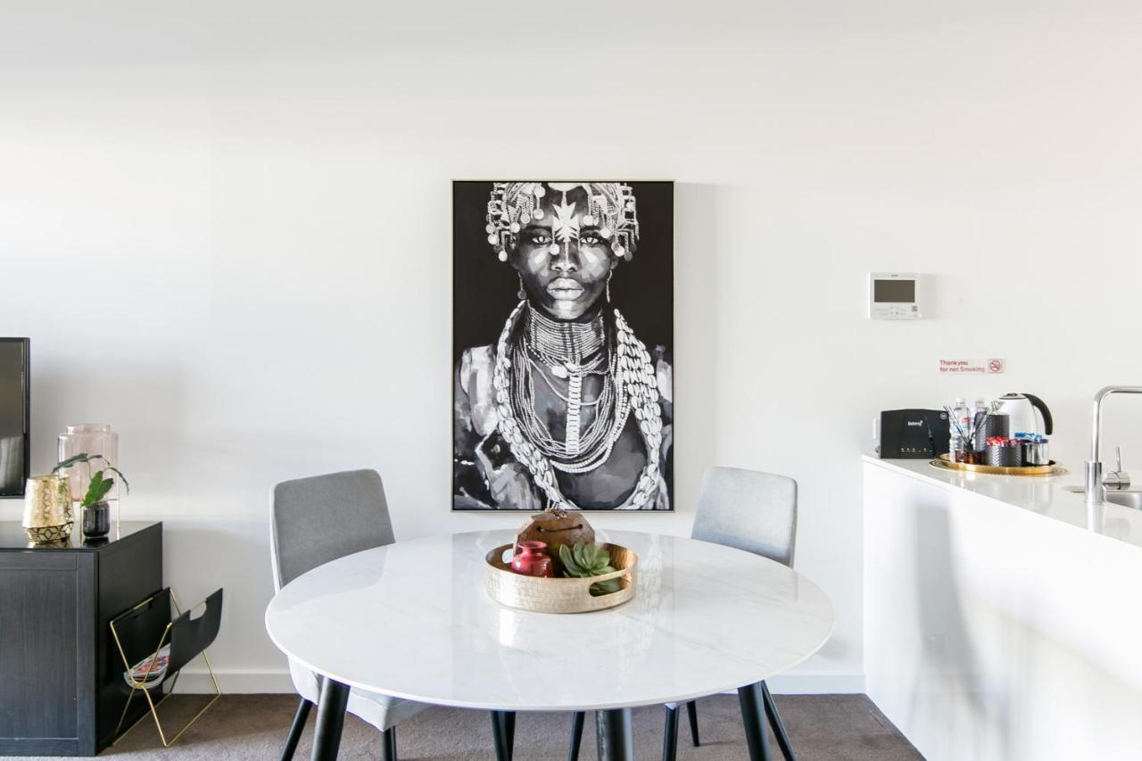 Apartamento Lux 2br On Hindmarsh Sq-pool-gym-sauna-parking