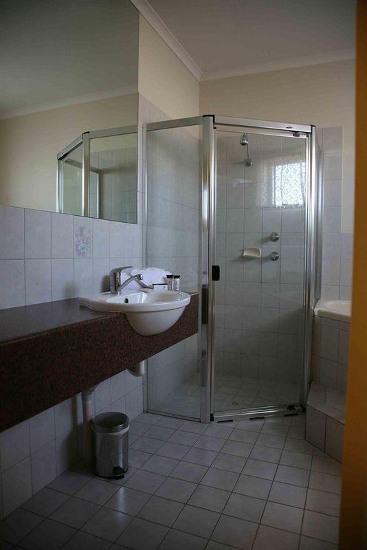 Ibis Styles Manor Motel