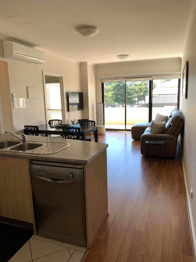 Holdfast Shores Apartment