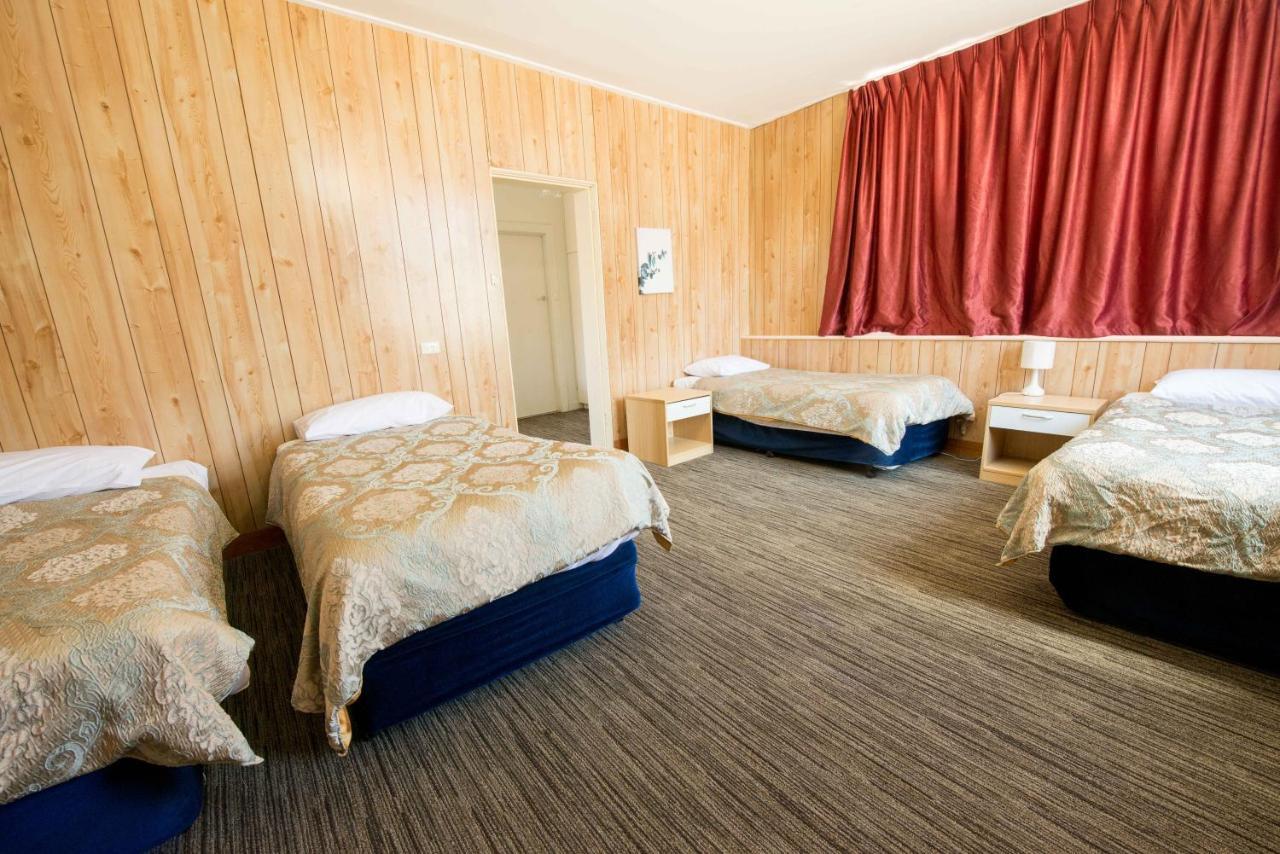 Jacksons Motor Motel
