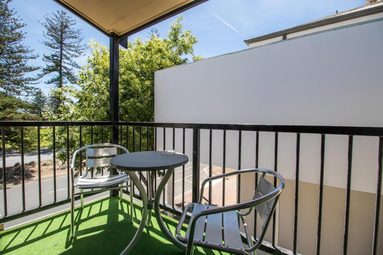 Apartment Bayview Glenelg Adelaide