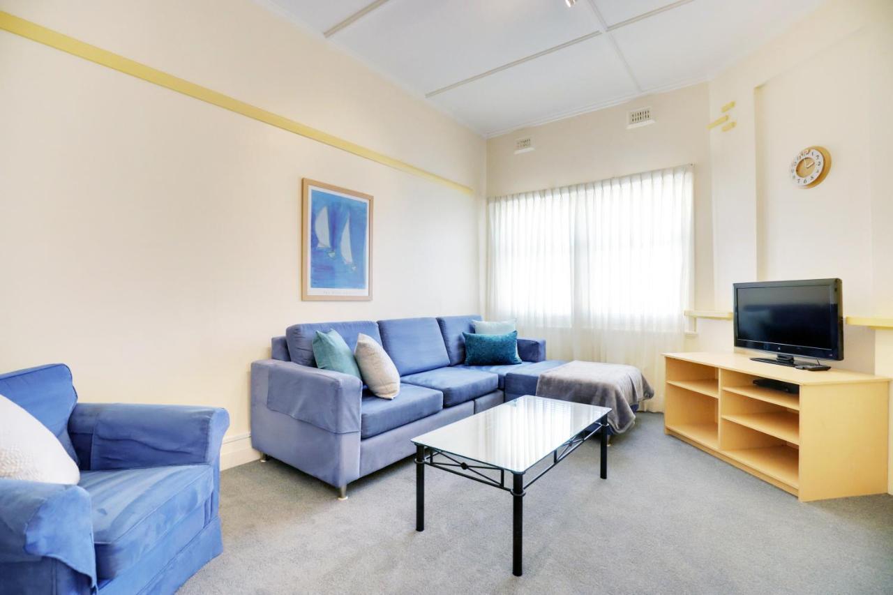 Bayview Glenelg Apartment