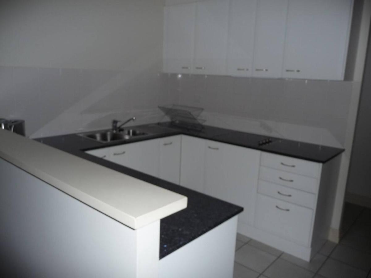 Getaway 3 Bedroom Adelaide's East End Adelaide