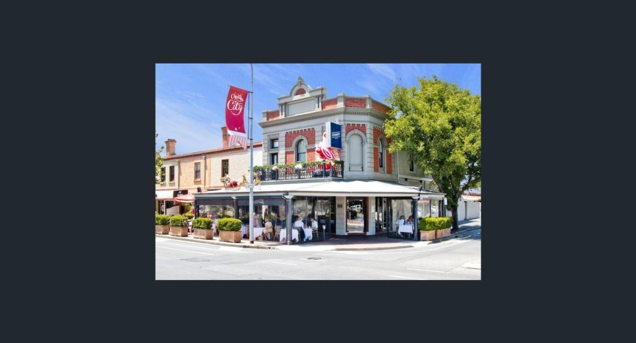One Cbd , With 1 Carpark * Adelaide