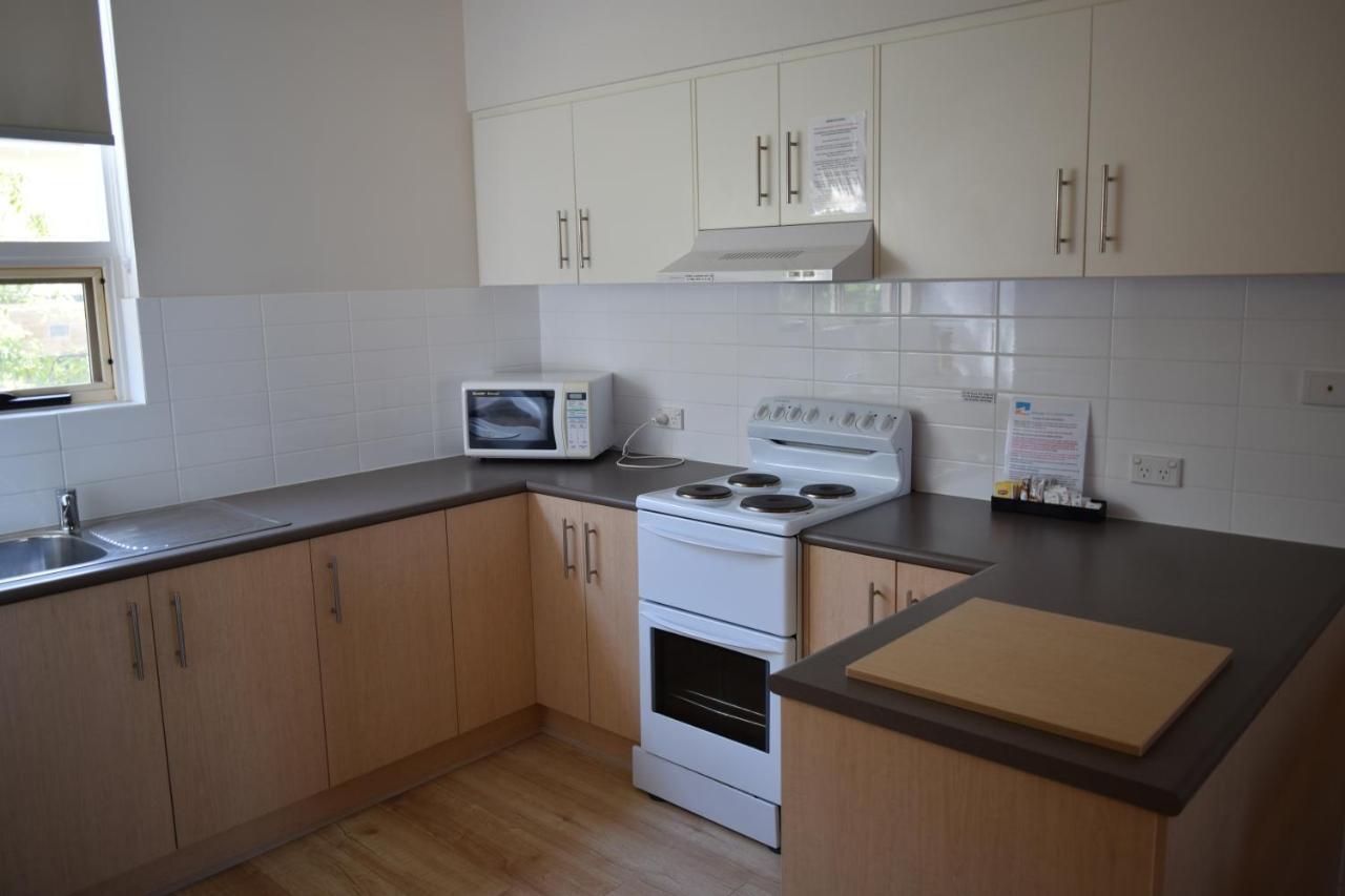 Glenelg - Corfu Apartment *