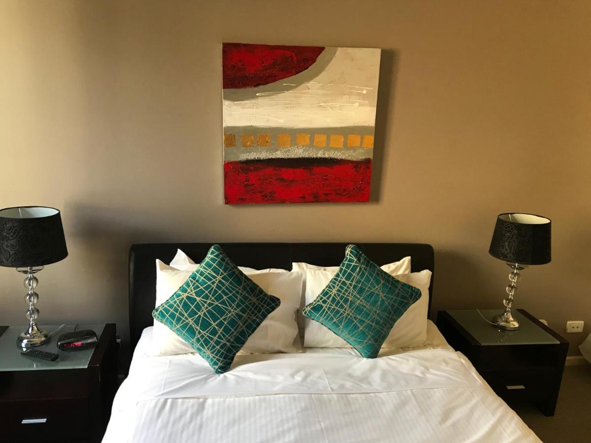 Rnr Serviced - Wakefield St Aparthotel