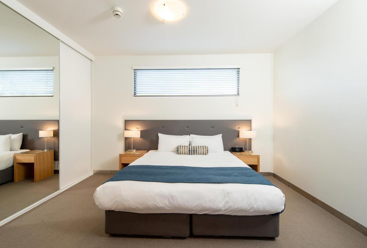 Hotel Mawson Lakes