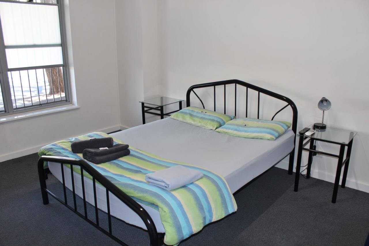 Hostel The *