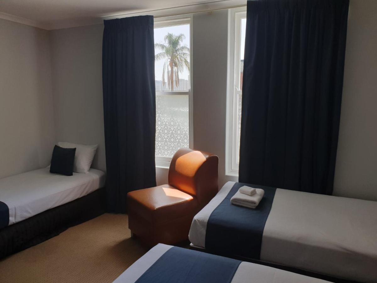 Pulteney 3* Adelaide