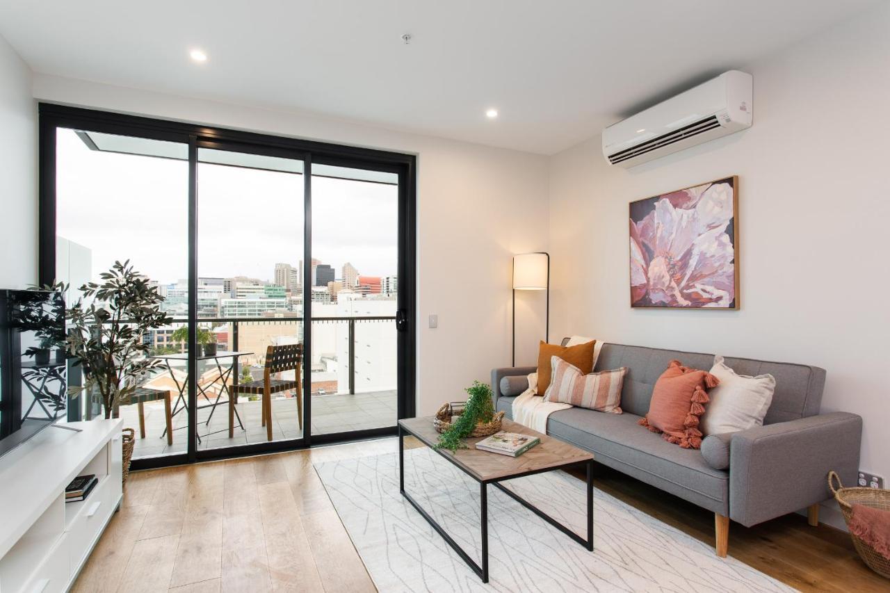 The East End By Urban Rest Apartment