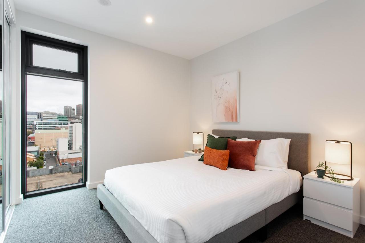 The East End By Urban Rest Apartment
