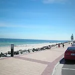 Glenelg Holiday And Corporate Accommodation