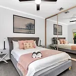 Brompton Bliss - A Relaxed Northern Adelaide Retreat
