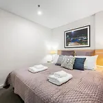 Cbd Modern 2Br Free Parking