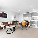 Cbd 1Br Apt-104 North Terrace-Walkable Cityview