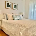 Six Kings - The Very Best Location