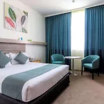 Comfort Inn Regal Park
