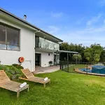 Sunset Estate In Mount Osmond