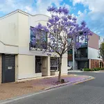 2Br Urban Nest Cosy & Central - Free Parking