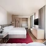 Adelaide Marriott Hotel