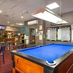 Nightcap At Hendon Hotel