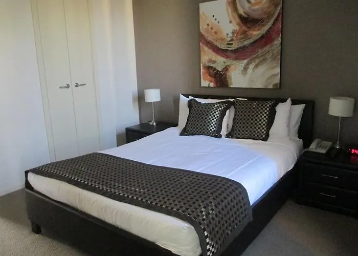 Rnr Serviced Apartments Adelaide