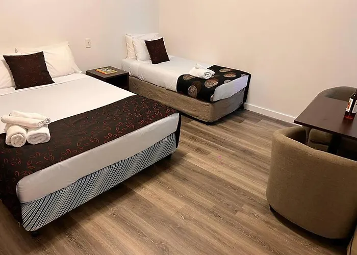 City Entire Ensuite Room 304