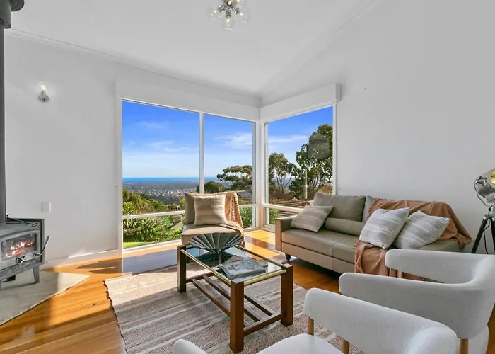 Sunset Estate In Mount Osmond
