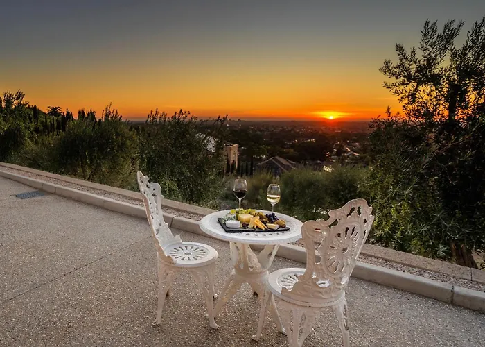 Liapis Estate Rostrevor Adelaide