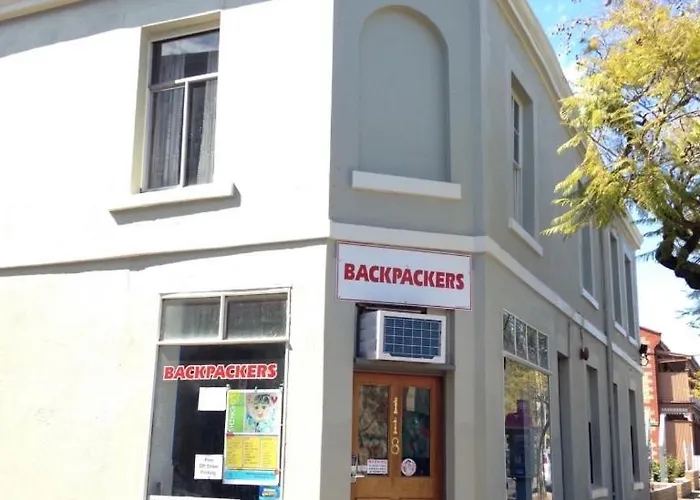 Shingo\'S Backpackers