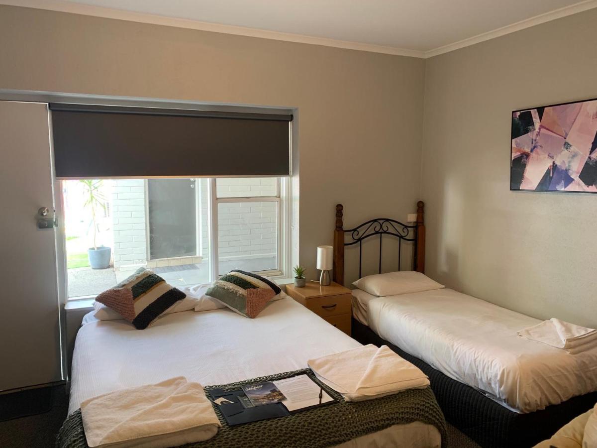 Aparthotel Hello And