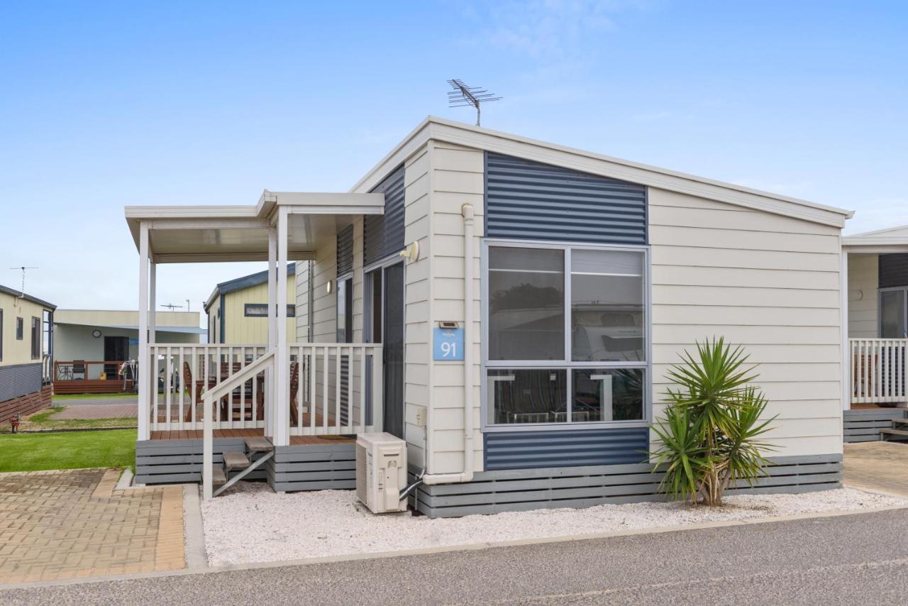 Discovery Parks - Beachfront Hotel 4*