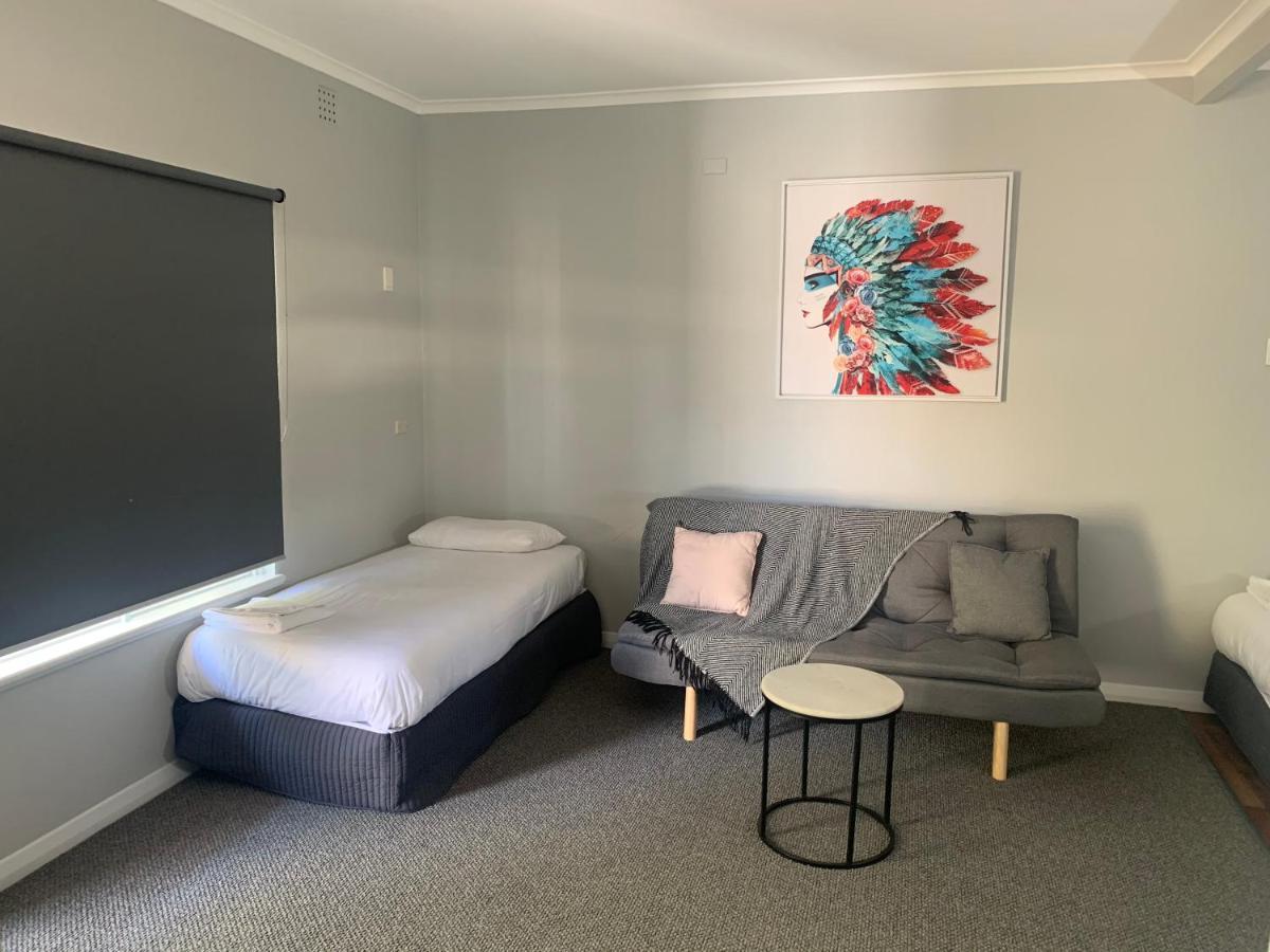 Aparthotel Hello And Adelaide