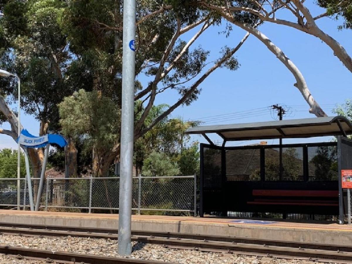 Style - To - Free Wifi - Free 3 Car Parking - Great Location Adelaide