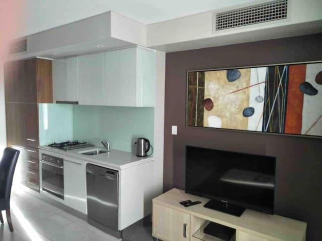 Hotel 96 North Terrace