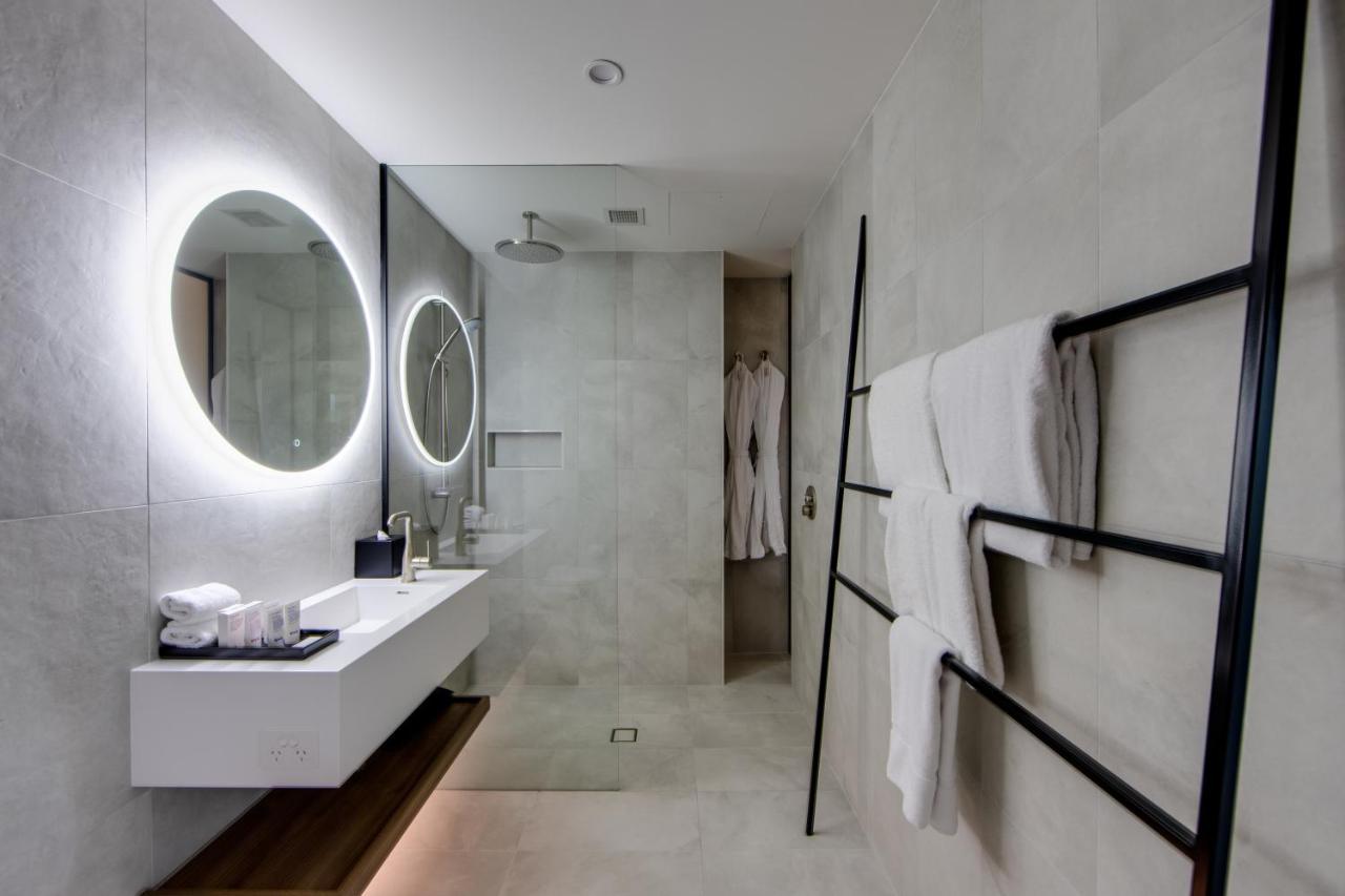 Hotel Oval At Oval 5*