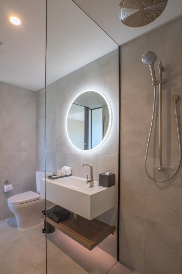 Oval At Oval Hotel 5*