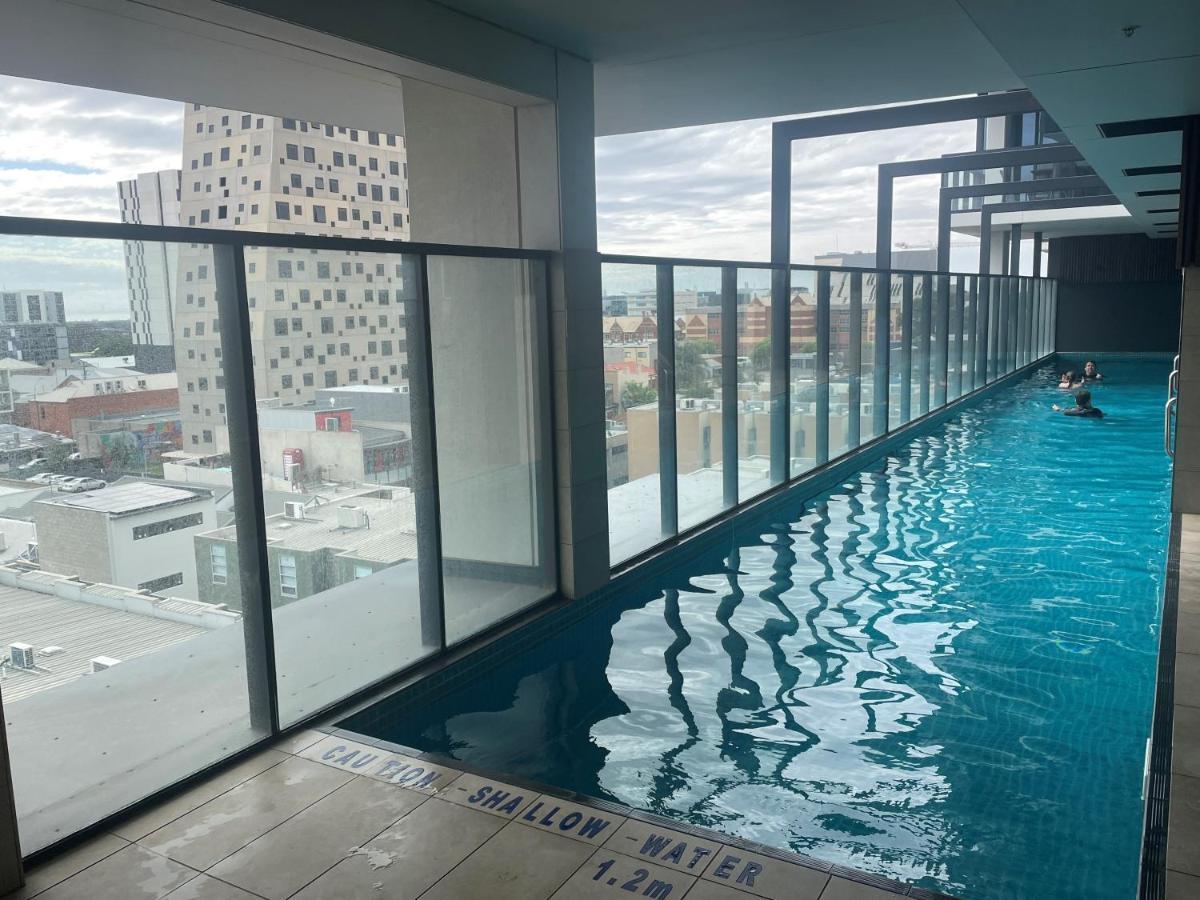 Rnr On Franklin Aparthotel 4*