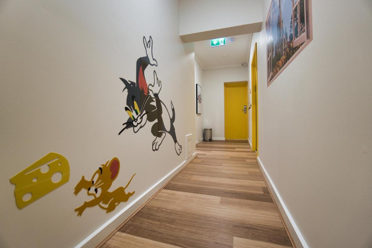 Hotel Dreamy - Private With Shared Bathrooms Adelaide