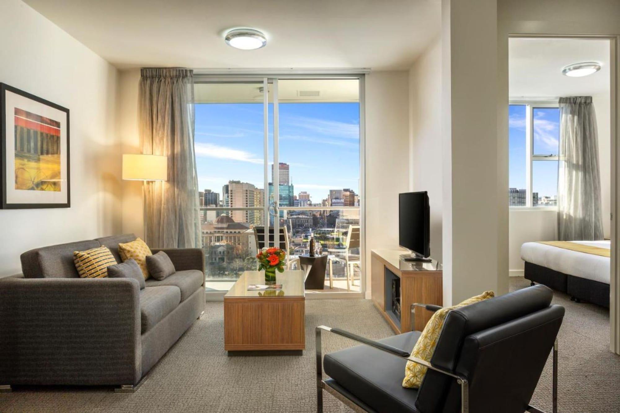 Aparthotel Quest King William South 4*