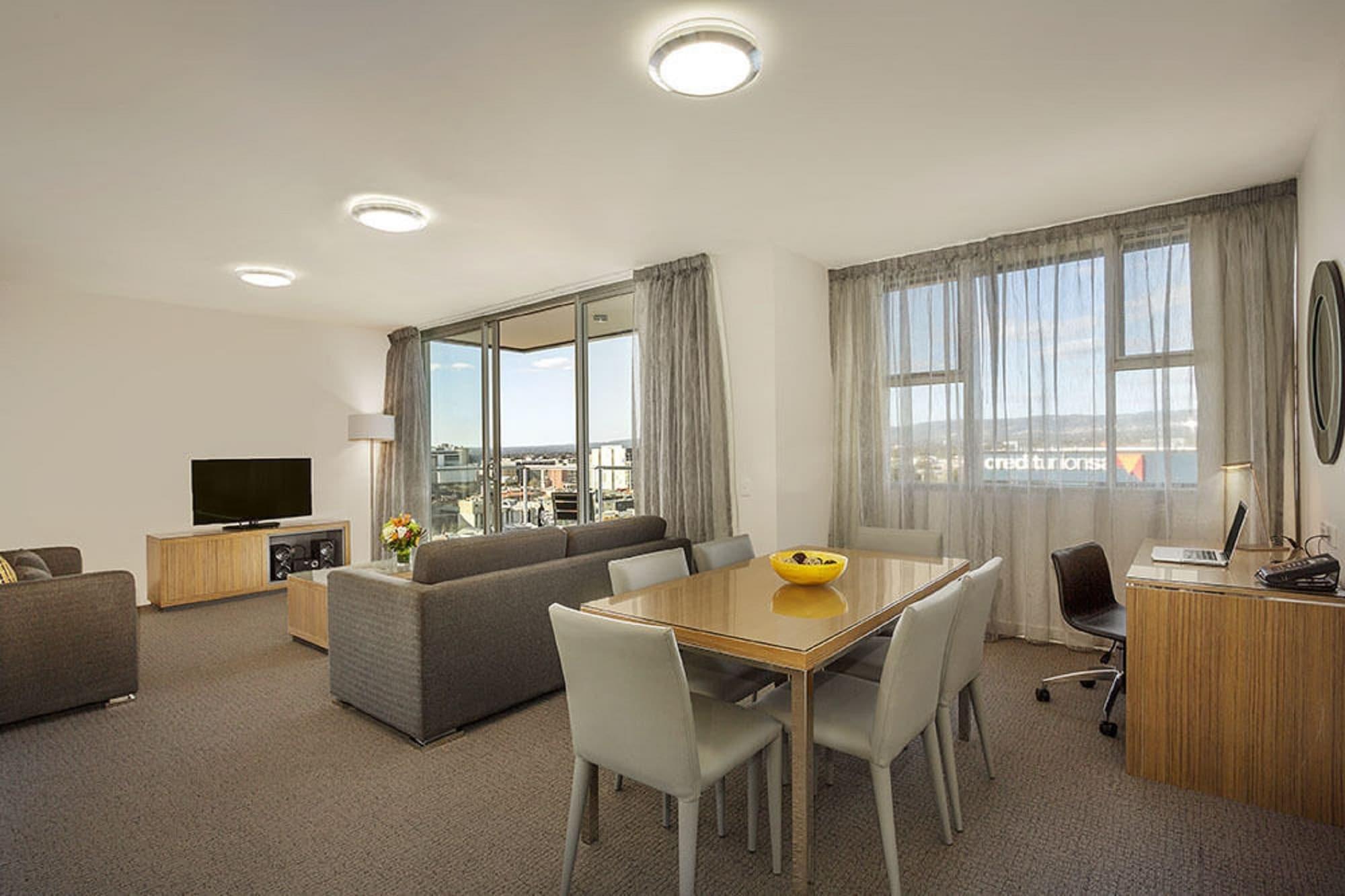 Quest King William South Aparthotel Adelaide