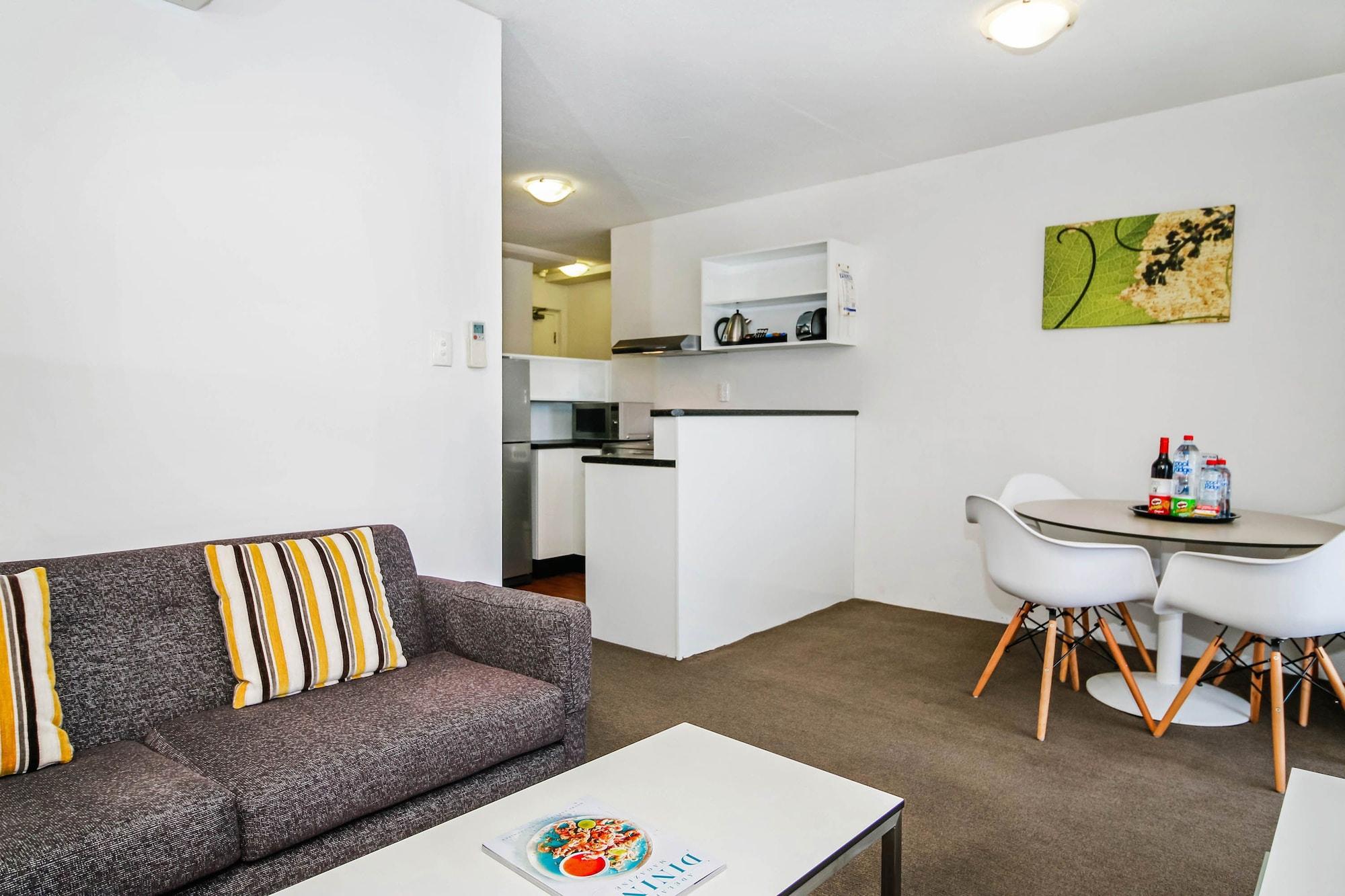 Breakfree Aparthotel