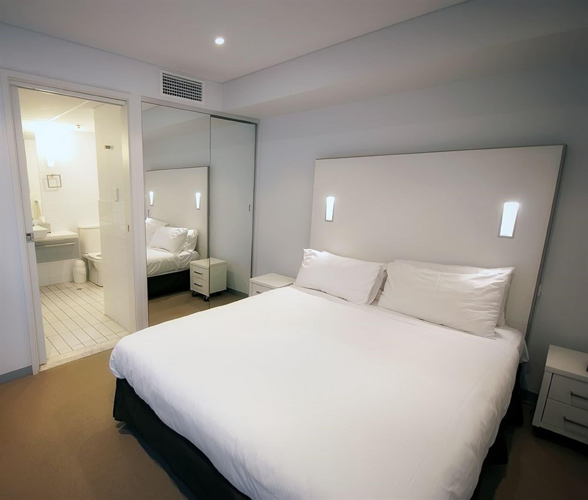La Loft North Terrace 4*
