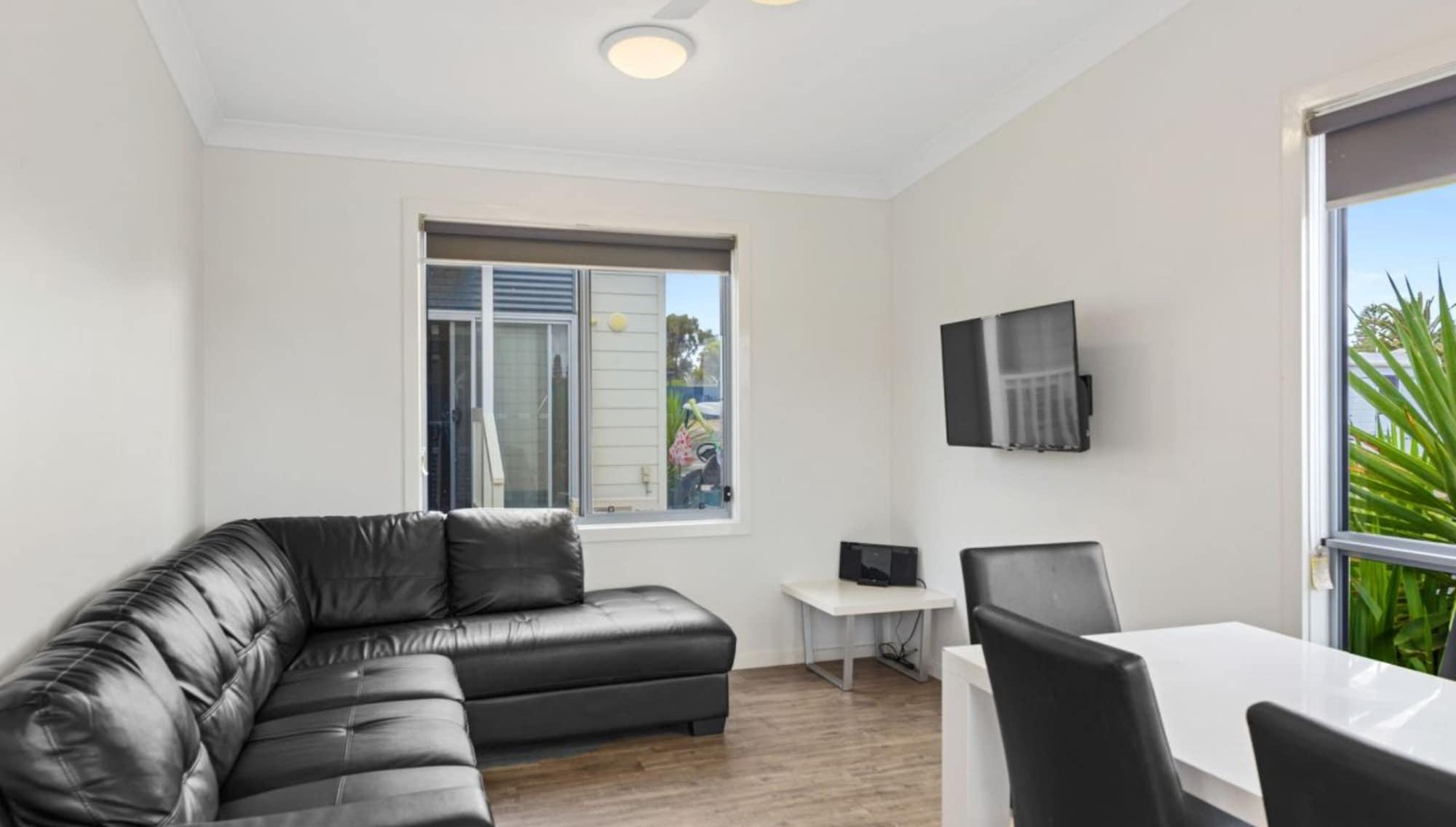 Discovery Parks - Beachfront Hotel 4*