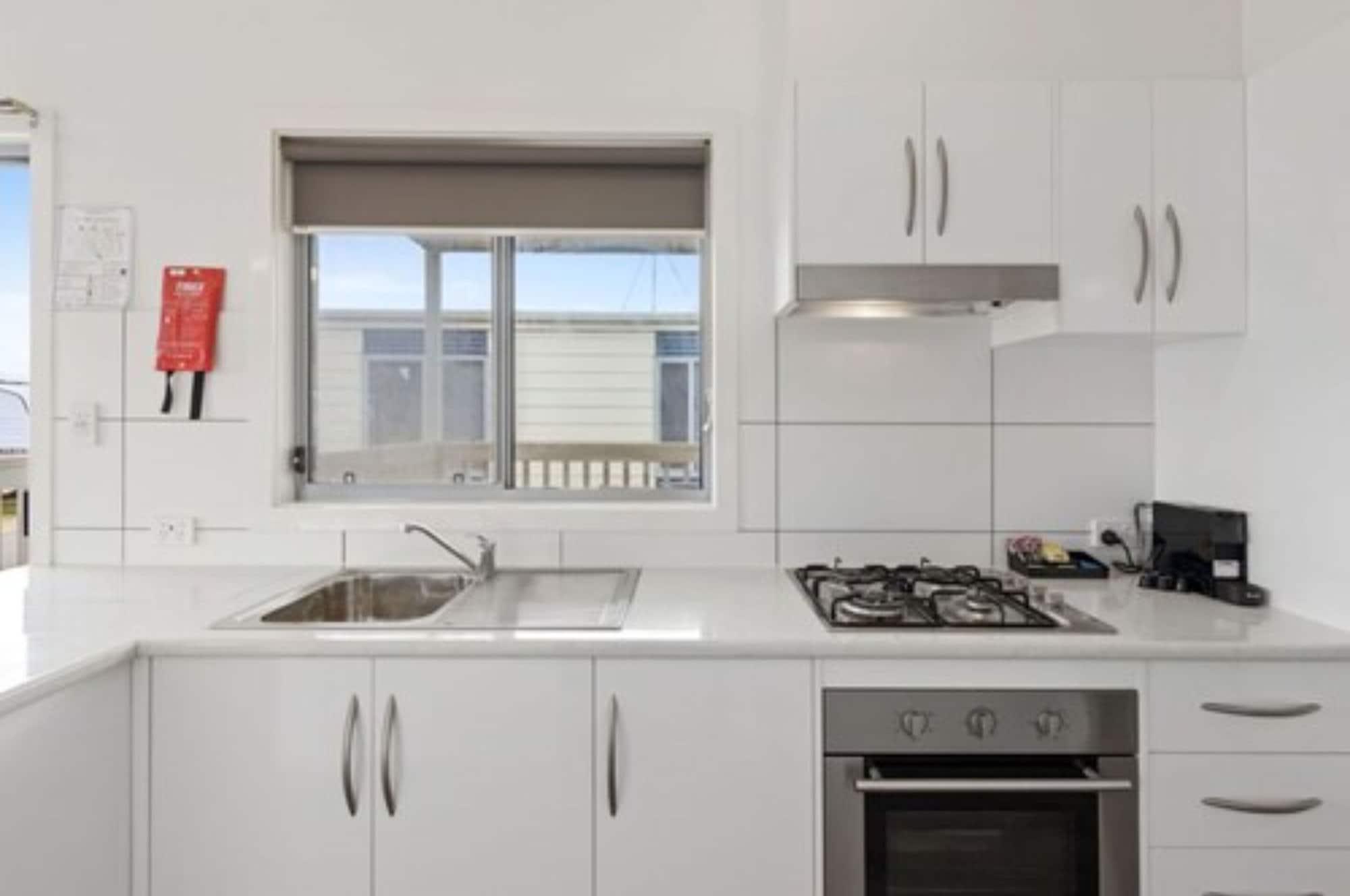 Discovery Parks - Beachfront Hotel Adelaide